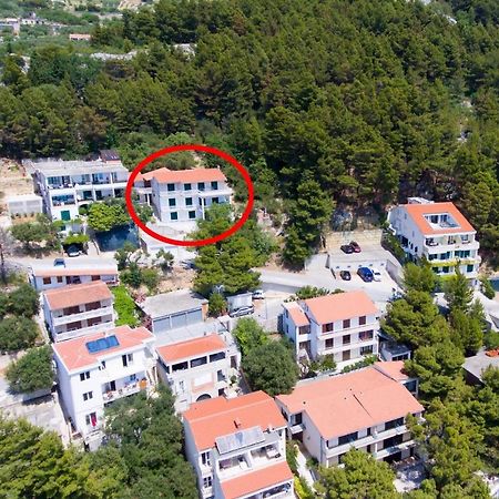 Apartments With A Parking Space Brela, Makarska - 6043 Екстер'єр фото