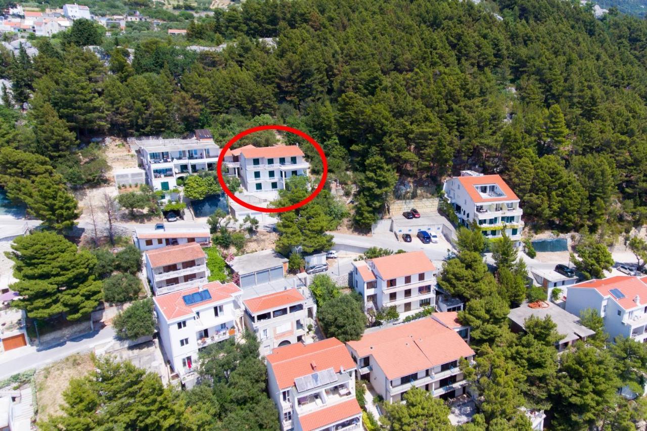 Apartments With A Parking Space Brela, Makarska - 6043 Екстер'єр фото
