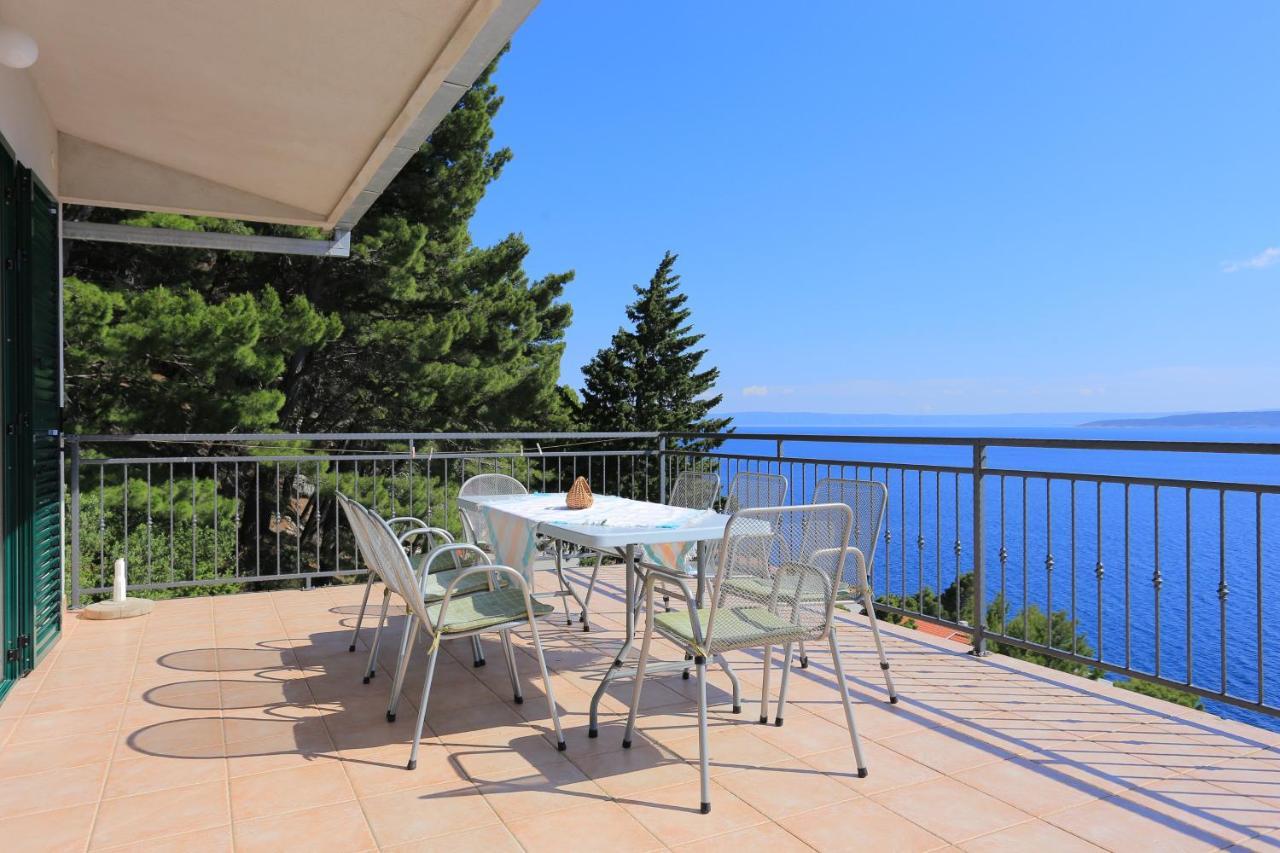 Apartments With A Parking Space Brela, Makarska - 6043 Екстер'єр фото