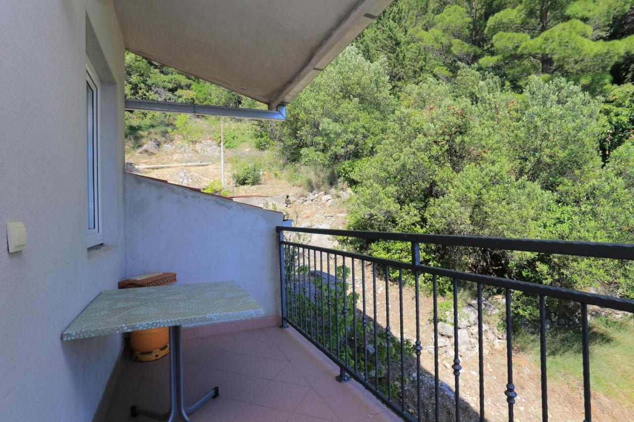 Apartments With A Parking Space Brela, Makarska - 6043 Екстер'єр фото
